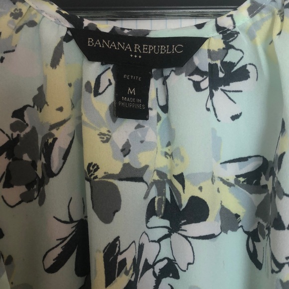 Banana Republic Floral Blouse - Picture 2 of 3
